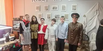 Экскурсия в школьном музее "Вехи истории"