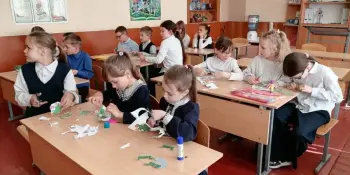 Весна в ладошках: шефы проводят мастер-класс!