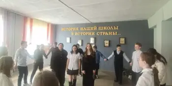 На одной волне: 8-й и 6-й классы в проекте "Шефская вертикаль"